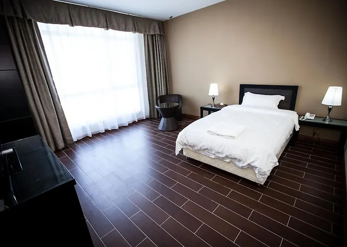 Putatan Platinum Hotel